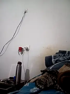 Snapshot of Neha-Bhabhi-Rasily chatting on December 20, 9:45 am Neha-Bhabhi-Rasily online show from December 20, 9:45 am