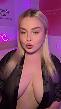 April Vancee online show from June 9, 4:41 pm
