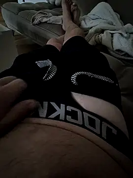 Snapshot of waldik083 chatting on November 9, 7:12 am waldik083 online show from November 9, 7:12 am