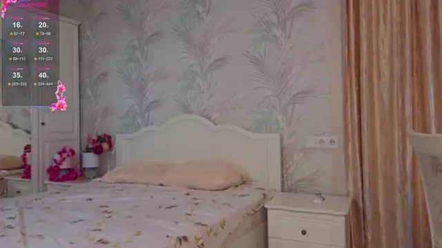 JaneVibes online show from November 7, 6:29 am