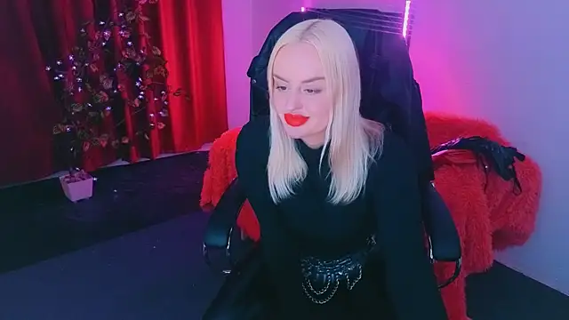 Miss Alice Silver online show from May 3, 7:17 pm