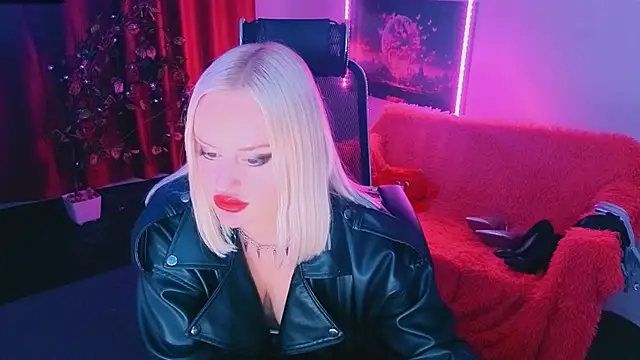 Miss Alice Silver online show from June 4, 6:56 pm