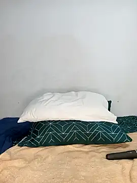 Missvixen81 online show from January 17, 9:18 pm