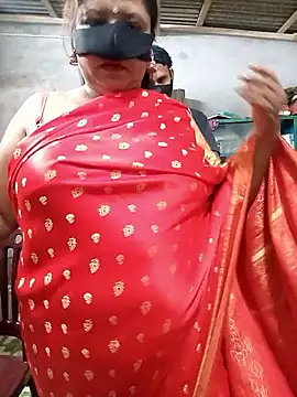 Snapshot of Pakhi_Couple_69 chatting on October 14, 5:13 pm Pakhi Couple 69 online show from October 14, 5:13 pm