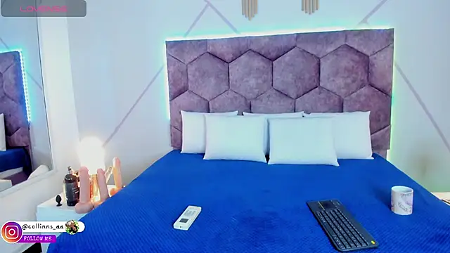 aurora collinss  online show from September 29, 12:44 pm