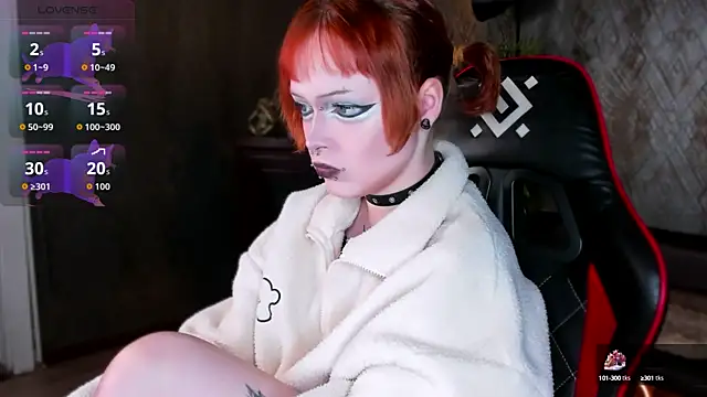NicoleFlloret online show from October 3, 8:32 pm