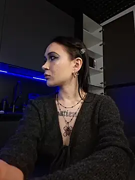 HeatherSweet  online show from June 22, 6:49 pm
