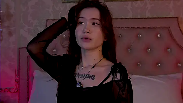 HeatherSweet  online show from October 22, 5:23 pm