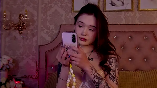 HeatherSweet  online show from November 13, 5:50 pm