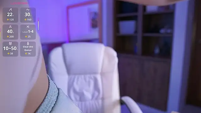 JulesBenett online show from February 13, 11:32 am