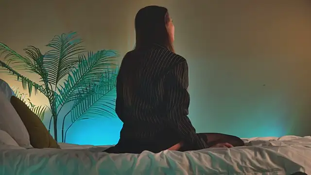 Amanda River online show from March 28, 6:42 pm