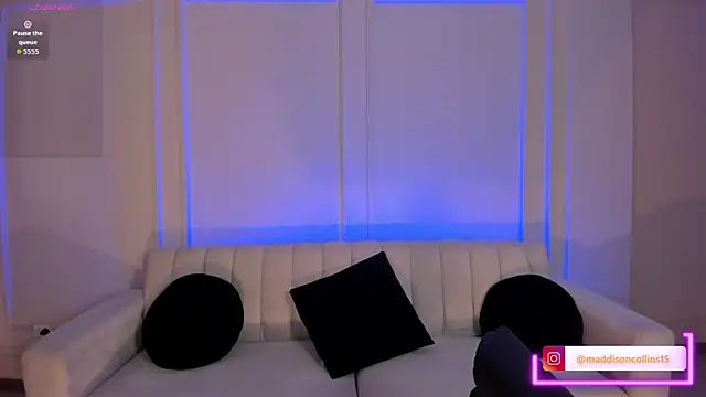 Snapshot of MaddisonCollins chatting on May 24, 11:43 am MaddisonCollins online show from May 24, 11:43 am