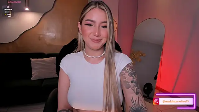 MaddisonCollins online show from February 22, 11:56 am