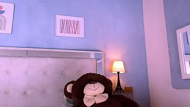 Emily Castillo 1 online show from December 21, 4:58 am