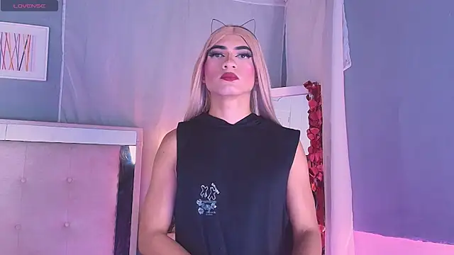 Emily Castillo 1 online show from March 1, 4:56 am