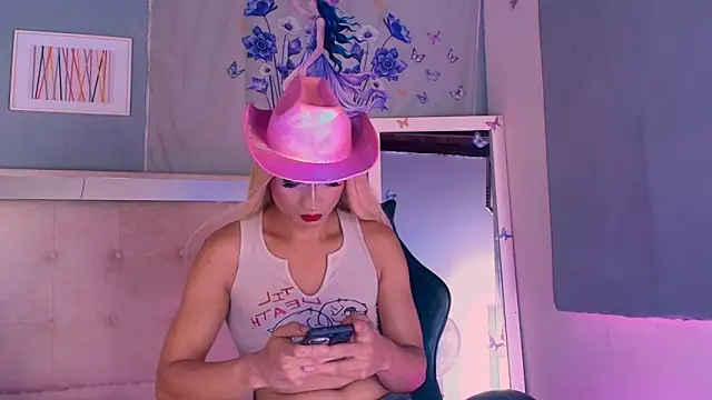 Emily Castillo 1 online show from May 28, 5:48 am
