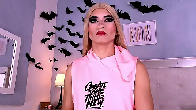 Emily Castillo 1 online show from November 17, 4:27 am