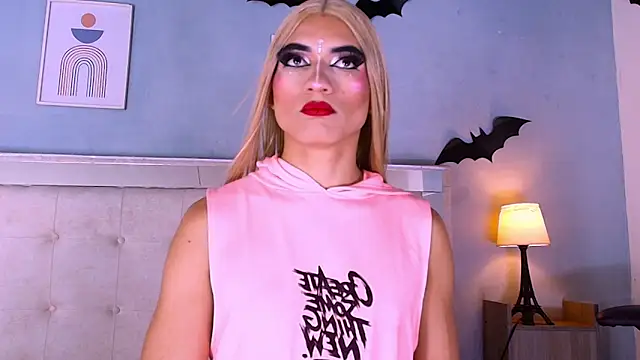 Emily Castillo 1 online show from December 5, 4:22 am