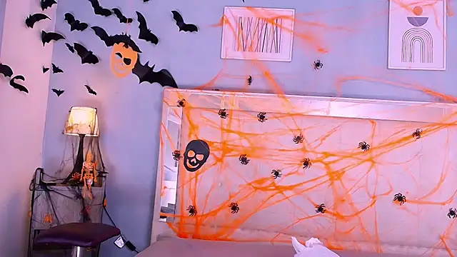 Emily Castillo 1 online show from October 31, 5:04 am