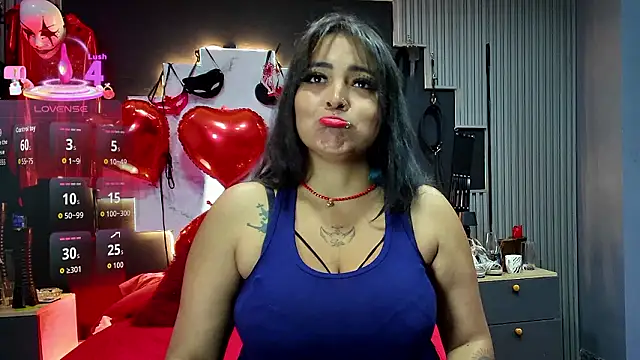 Sarah917 online show from February 16, 8:07 pm