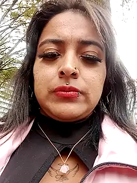 Sarah917 online show from February 14, 5:35 pm