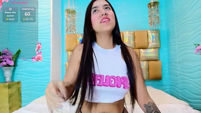 Mia Montess online show from October 18, 12:40 pm