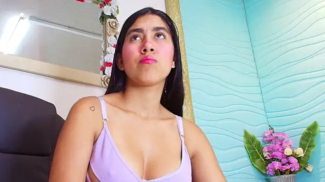 Mia Montess online show from September 18, 1:58 pm