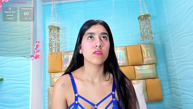 Mia Montess online show from November 4, 12:42 pm