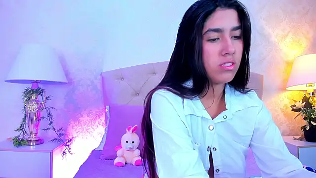Mia Montess online show from May 12, 12:55 pm