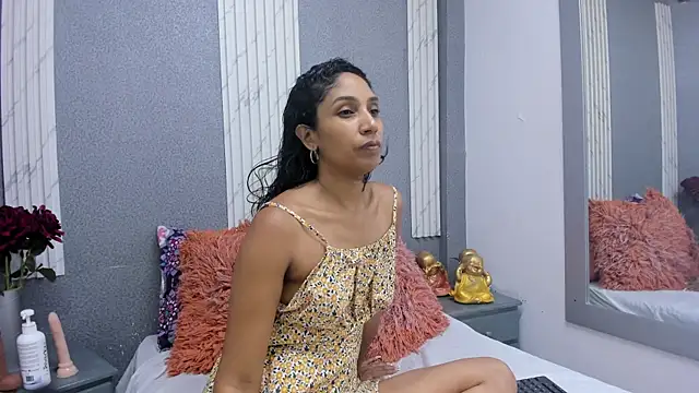 Lucy Canel online show from September 10, 7:24 pm