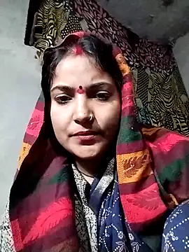 Snapshot of Maidangirl chatting on November 30, 4:35 am Maidangirl online show from November 30, 4:35 am