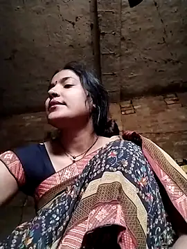 Snapshot of Maidangirl chatting on November 19, 8:03 am Maidangirl online show from November 19, 8:03 am