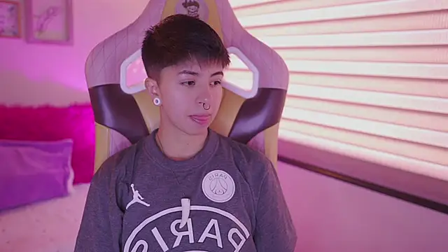 tommy blue online show from March 18, 3:13 pm