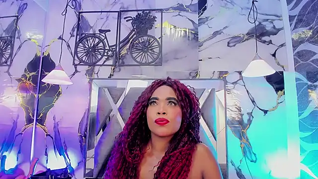 CandyMartinez  online show from June 6, 7:30 pm
