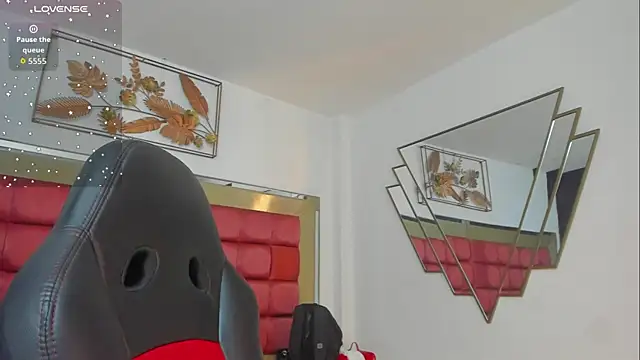 SaskiaGrendel online show from November 8, 12:14 am