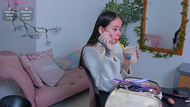 SaskiaGrendel online show from February 20, 12:07 am