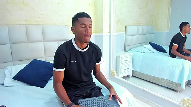 Snapshot of LexiAndDeker chatting on September 20, 7:30 pm LexiAndDeker online show from September 20, 7:30 pm