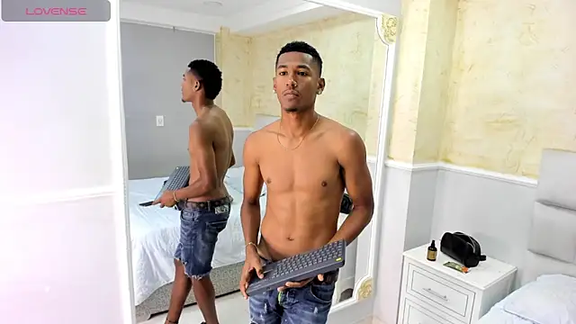 Snapshot of LexiAndDeker chatting on September 9, 4:05 pm LexiAndDeker online show from September 9, 4:05 pm