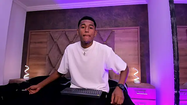 LexiAndDeker online show from November 24, 5:02 pm