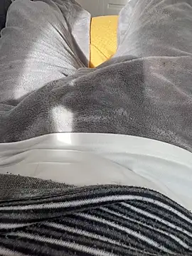 ategurl192 online show from April 3, 6:09 am