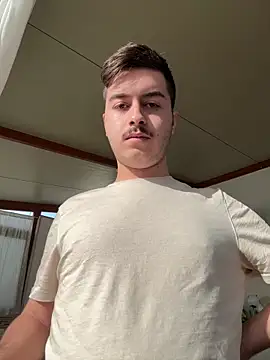 Snapshot of ategurl192 chatting on October 30, 8:23 am ategurl192 online show from October 30, 8:23 am