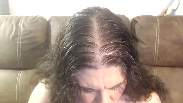 Snapshot of Dreaming_Of_Blue chatting on October 3, 11:50 pm Dreaming Of Blue online show from October 3, 11:50 pm