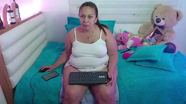 scarlettbooty online show from May 7, 9:56 am
