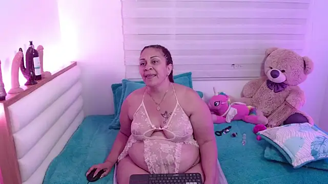scarlettbooty online show from May 11, 11:22 am