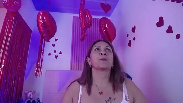 scarlettbooty online show from February 13, 8:14 am