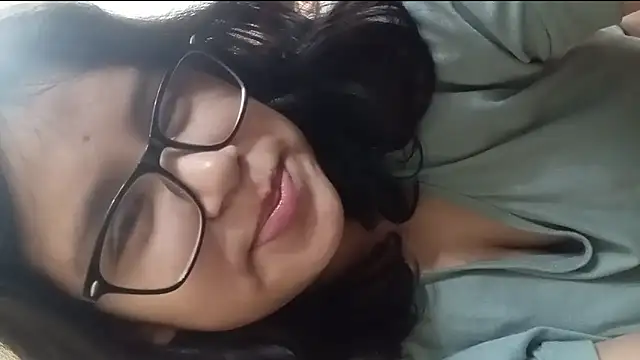 Maferyale online show from February 4, 1:55 am