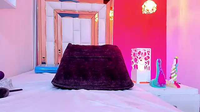 Tifany 69  online show from October 4, 7:37 pm