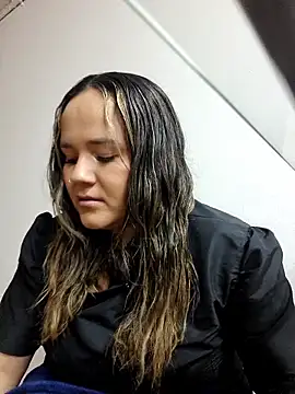 mandy-moore online show from April 9, 4:14 am