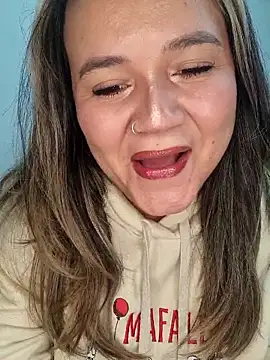 mandy-moore online show from March 28, 3:29 am