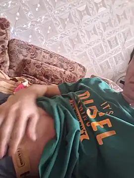 SereneBulge81 online show from September 25, 8:09 am